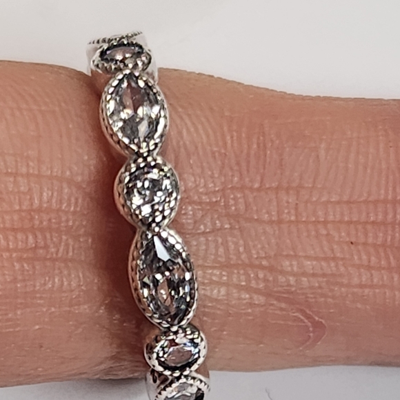Pandora Ring Clear Czs - Picture 5 of 9